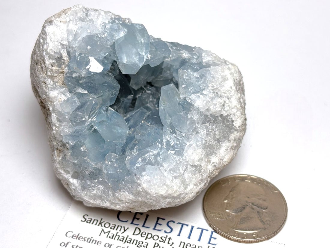 マダガスカル産 セレスタイト クラスター ( 天青石 )/ Celestite