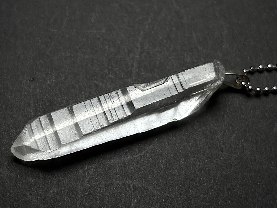 ブラジル産 レムリアンシード 水晶原石 ペンダントトップ / Lemurian