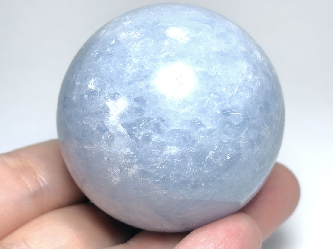 ブルーカルサイト 50mm 丸玉 / Blue Calcite