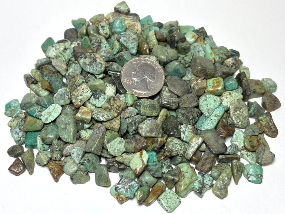 ターコイズ ( トルコ石 ) さざれ 200g アソート / Turquoise