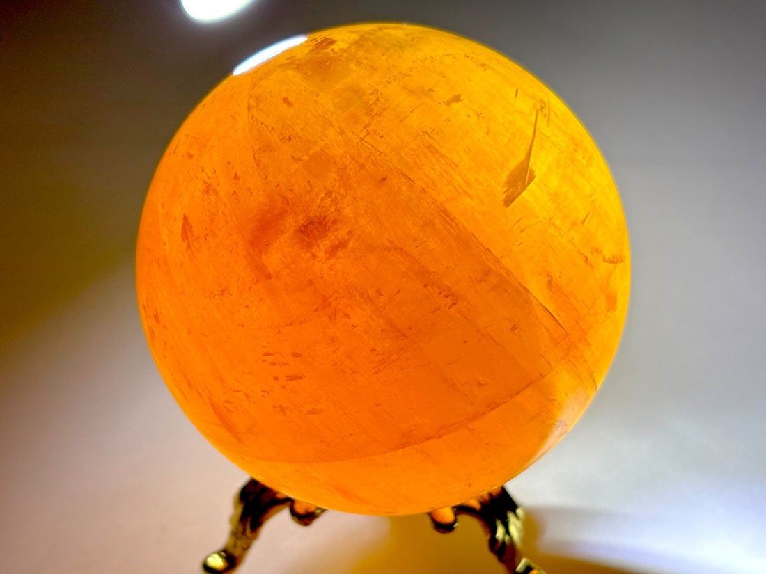 メキシコ産 ハニーカルサイト 直径68mm丸玉/ Honny Calcite