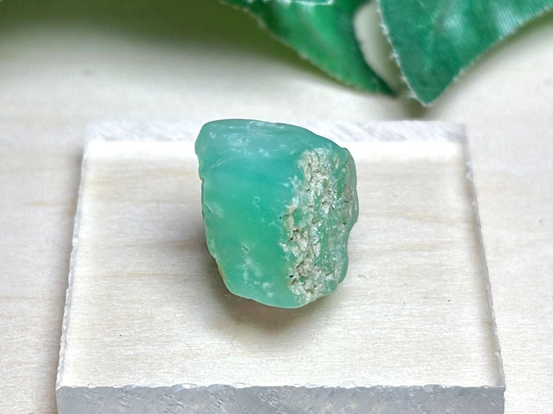 ブラジル産 クリソプレーズ / chrysoprase ( 緑玉髄 )【ミニチュア鉱物】