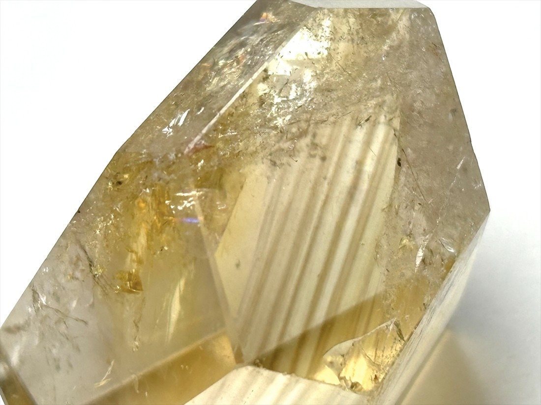 マダガスカル産  アイリススモーキーシトリン  ラフカットポリッシュ / Iris Smoky Citrine