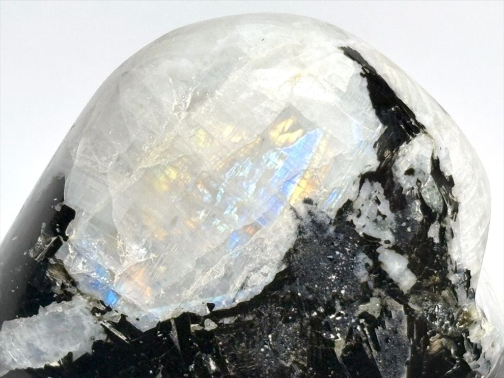 インド産 レインボームーンストーン  ハート型 ポリッシュ/ Rainbow Moon Stone