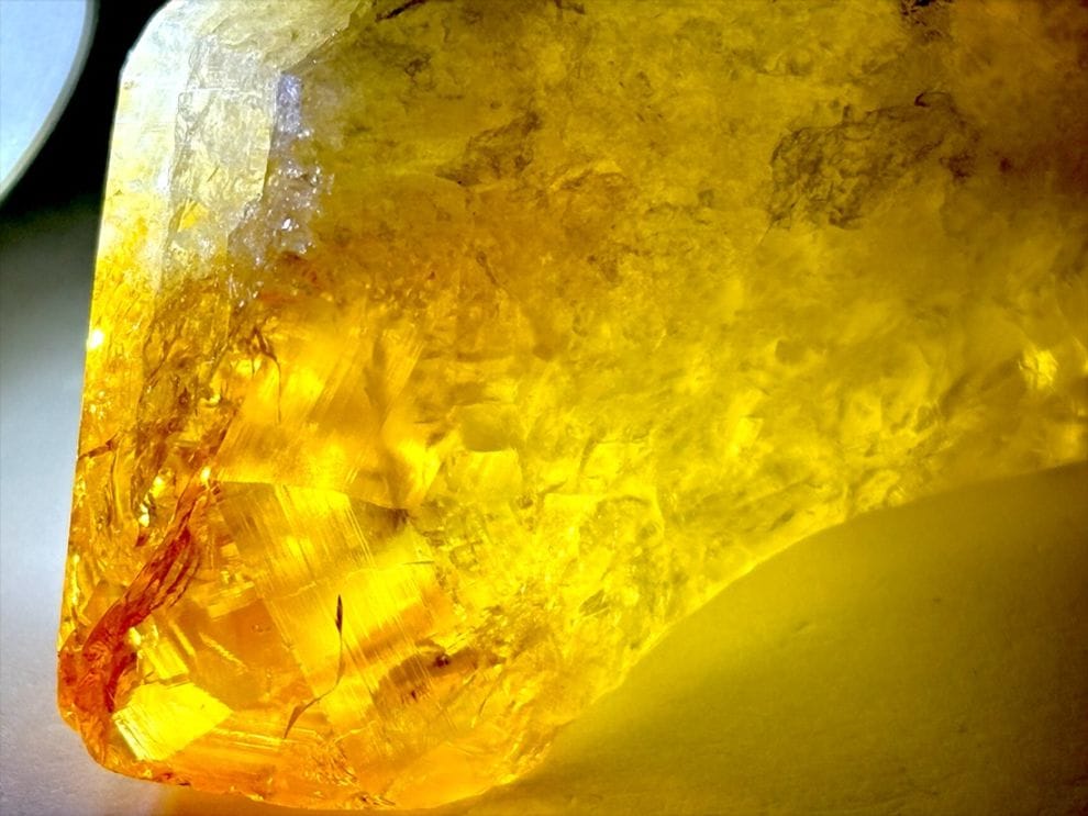 300★特別ご提供★希少シトリンラフ原石【ブラジル産黄水晶ロッククリスタル】❤️ 300☆特別ご提供☆希少シトリンラフ原石【ブラジル産黄水晶ロック