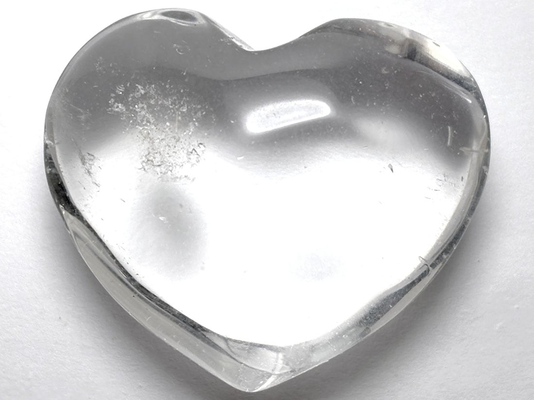 水晶 ハート型彫刻  /Heart Shaped Crystal Quartz