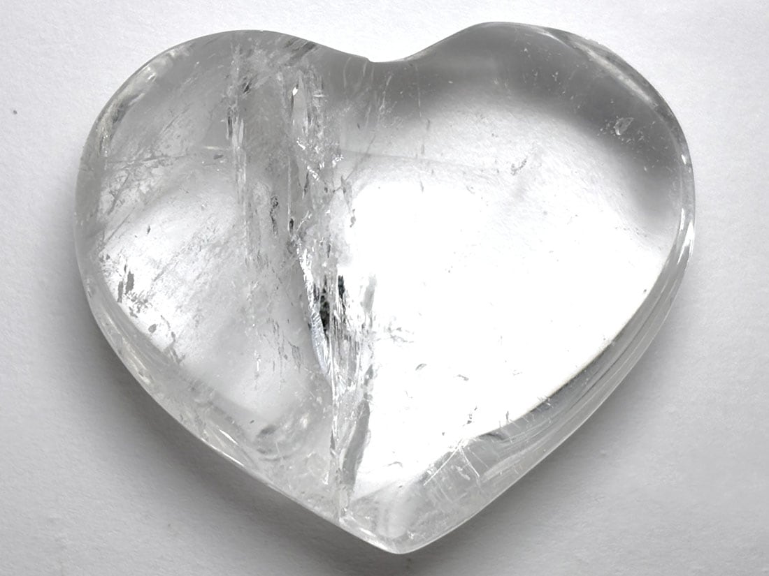 水晶 ハート型彫刻  /Heart Shaped Crystal Quartz