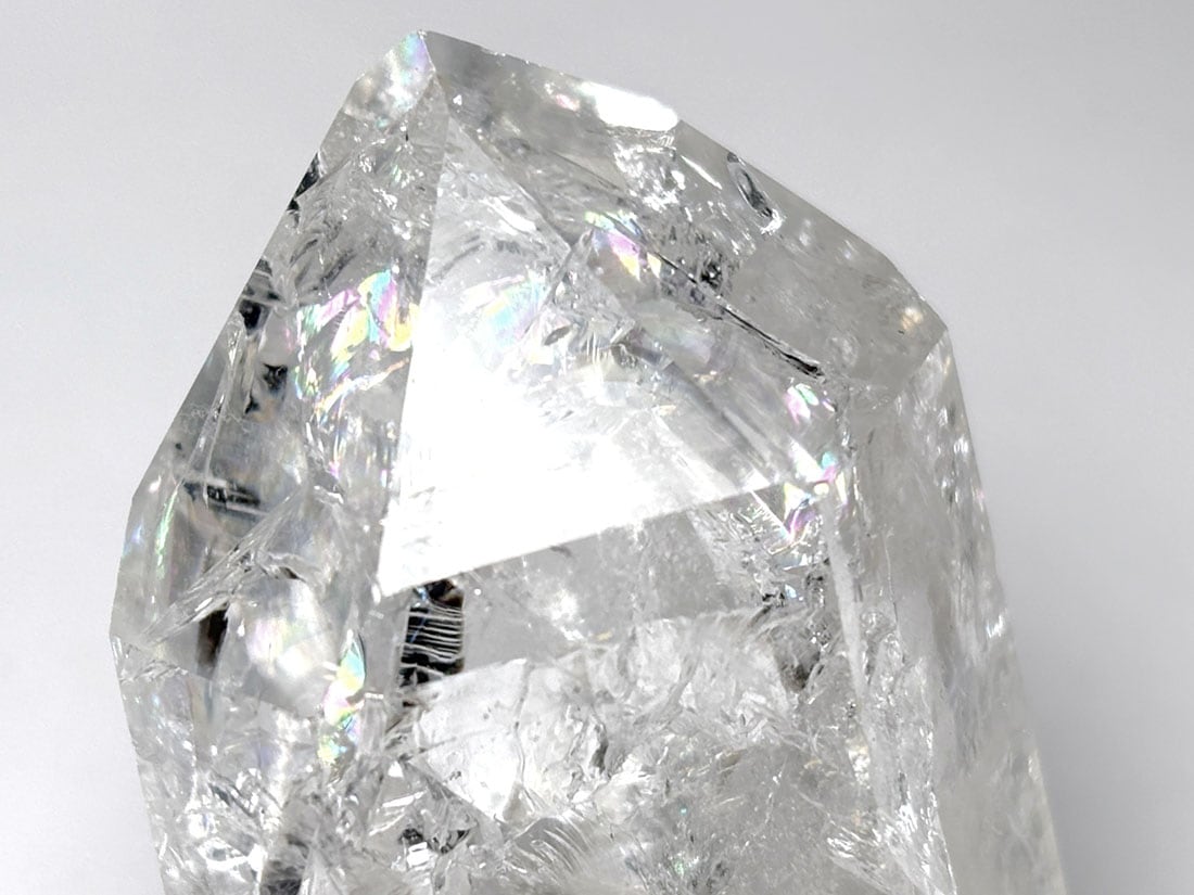 ブラジル産 クラック水晶 ポイント  / Crack Quartz Crystal