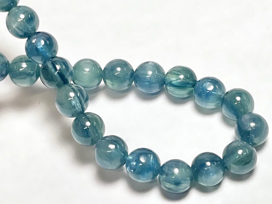 タンザニア産 カイヤナイト 6mm ブレスレット (藍晶石) / Kyanite