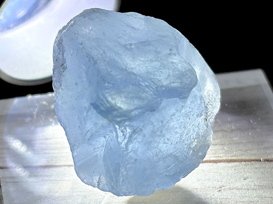 マダガスカル産 セレスタイト 単結晶 ( 天青石 )/ Celestite