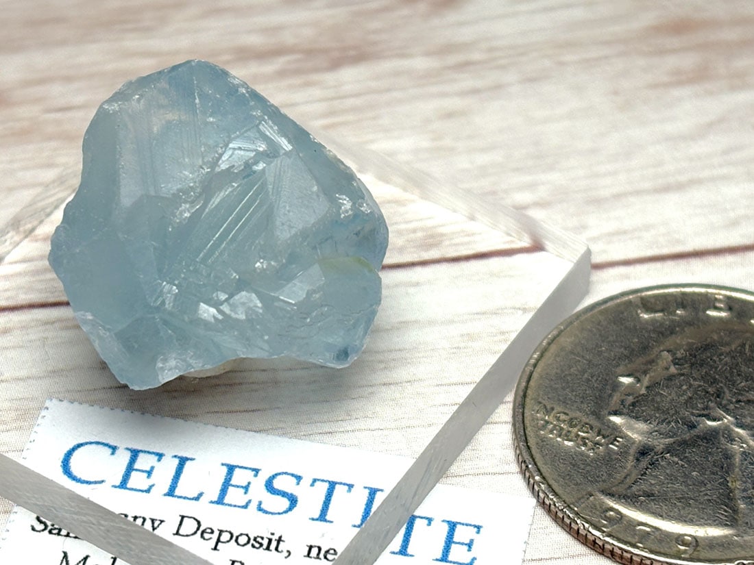 高品質】マダガスカル産 セレスタイト8kg ヒノキ台座付 20%off