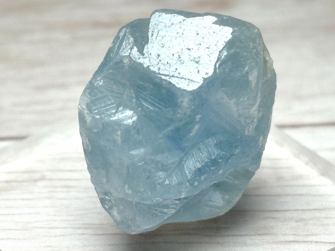 8/25まで⭐︎セレスタイト　マダガスカル産　原石 最高品質 天然 マダガスカル産 セレスタイト 原石 クラスター 横