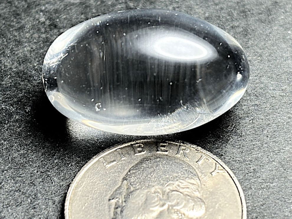 【高品質】ヒマラヤ水晶 シヴァリンガム (エンジェルラダー水晶)