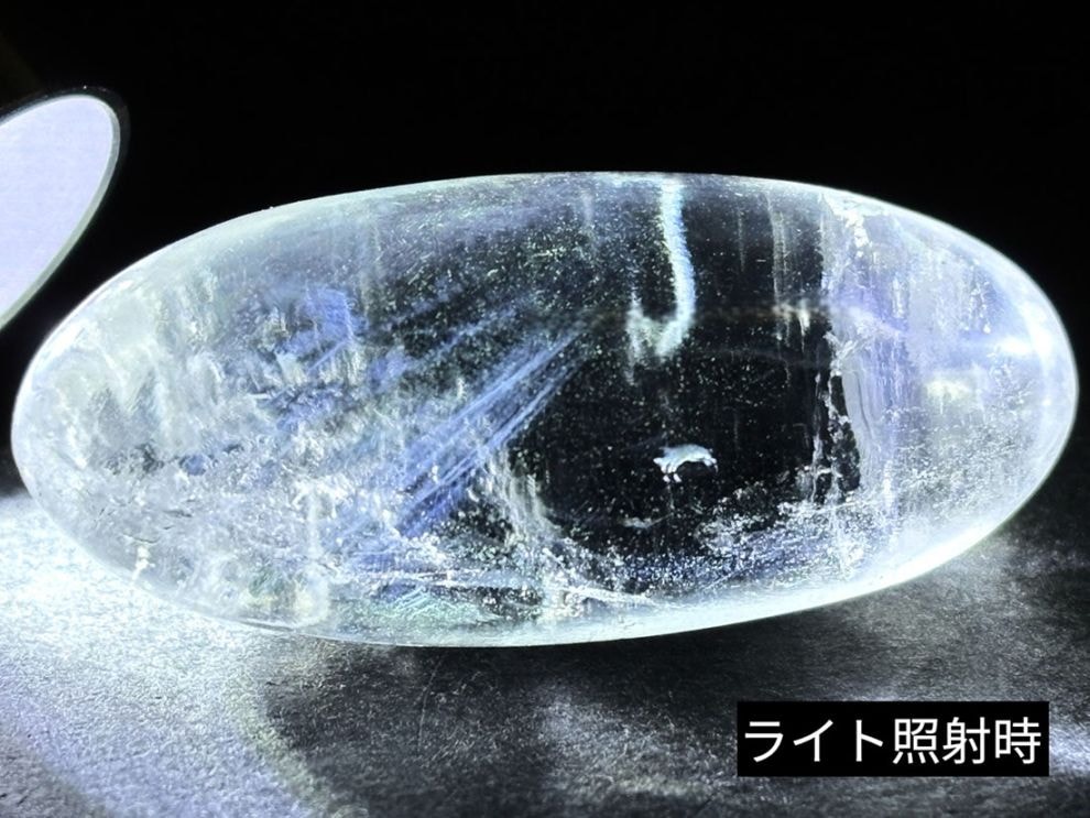 【高品質】ヒマラヤ水晶 シヴァリンガム (エンジェルラダー水晶)