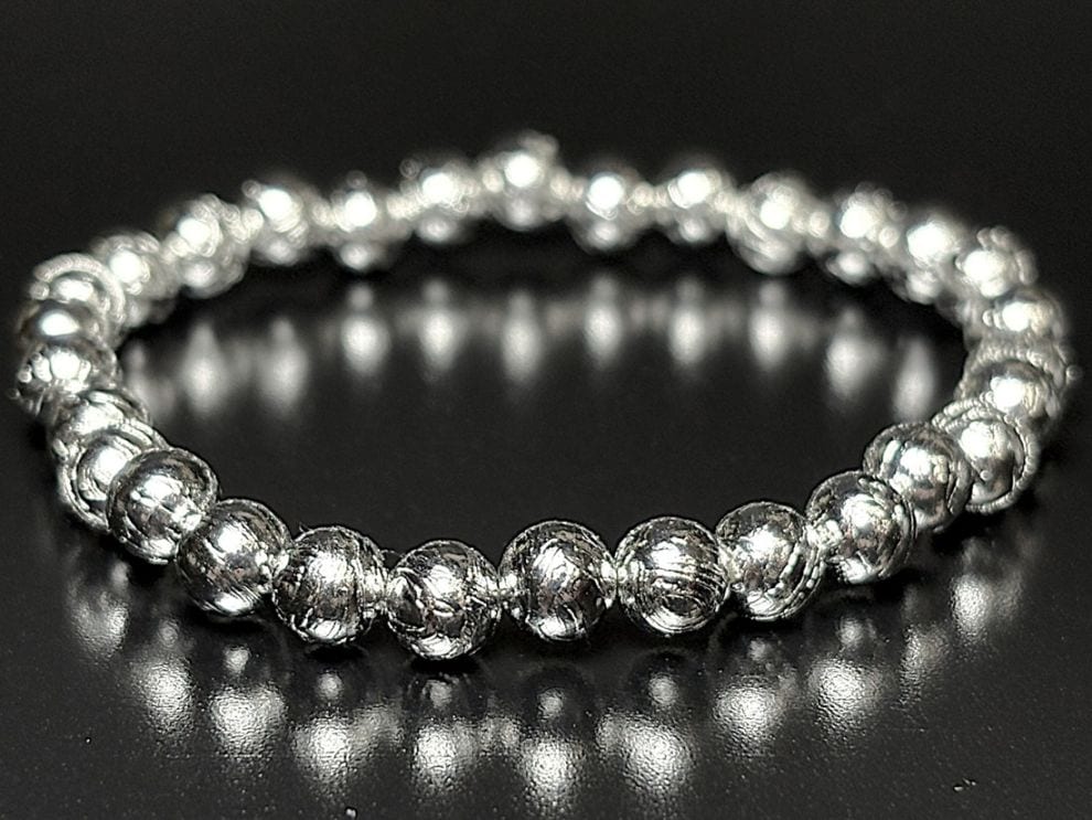 ナミビア産 ギベオン隕石 6mmブレスレット  / Gibeon Meteorite