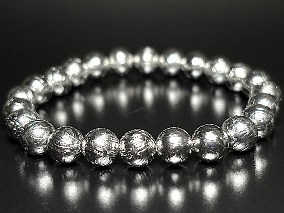 ナミビア産 ギベオン隕石 8mmブレスレット  / Gibeon Meteorite