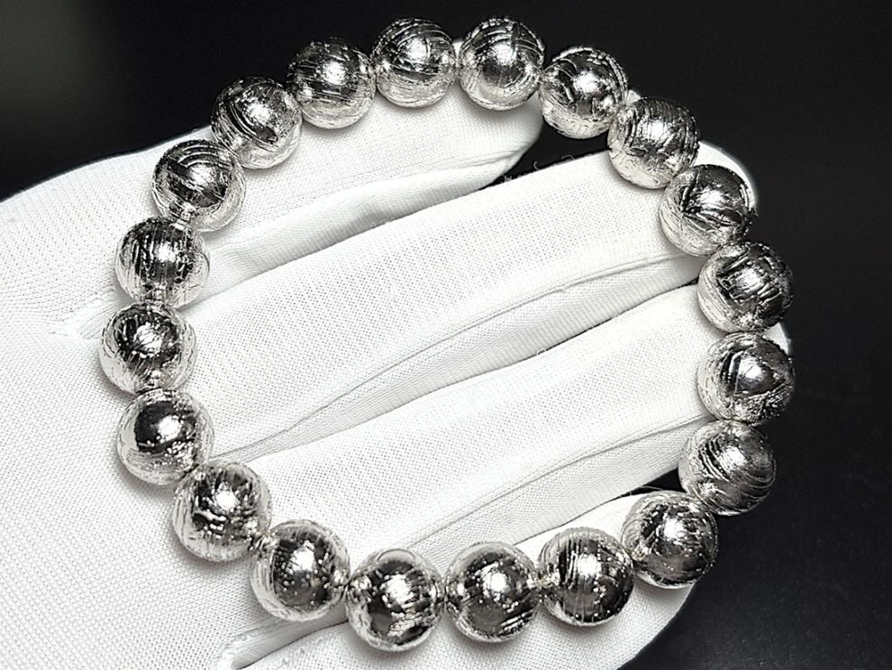 ナミビア産 ギベオン隕石 10mmブレスレット  / Gibeon Meteorite