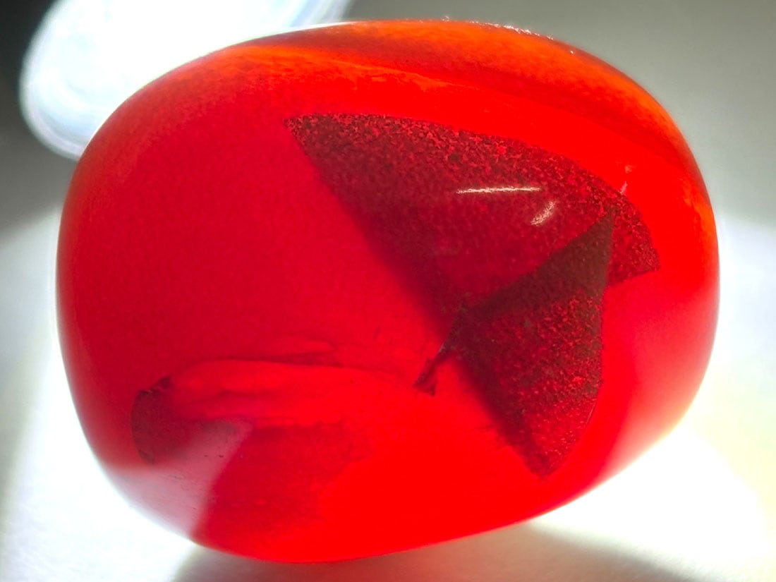 インドネシア・スマトラ産  ブルーアンバー タンブル  ( 青琥珀 ) / BlueAmber