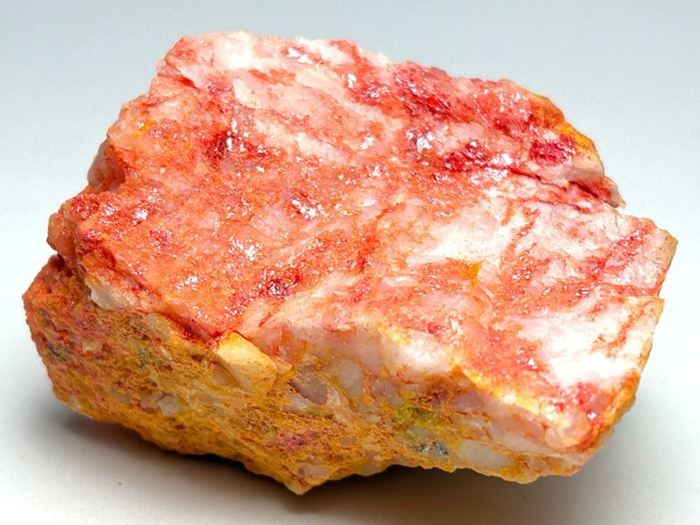 雲南省産 リアルガー ( 鶏冠石 )/ Realger