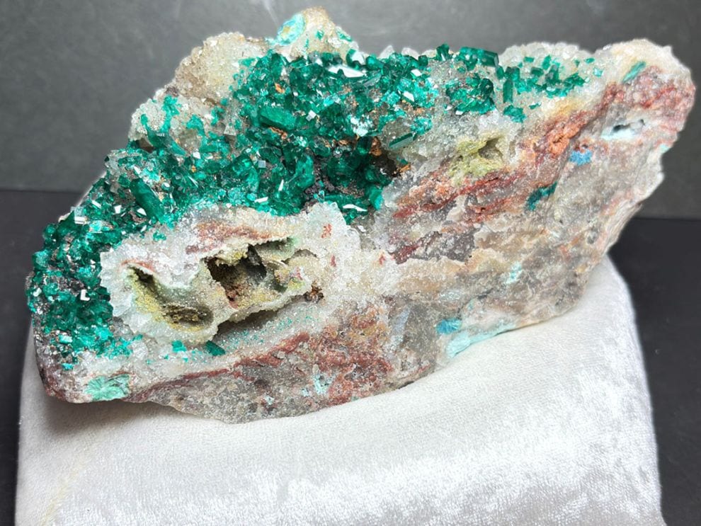 ダイオプテーズ(翠銅鉱)