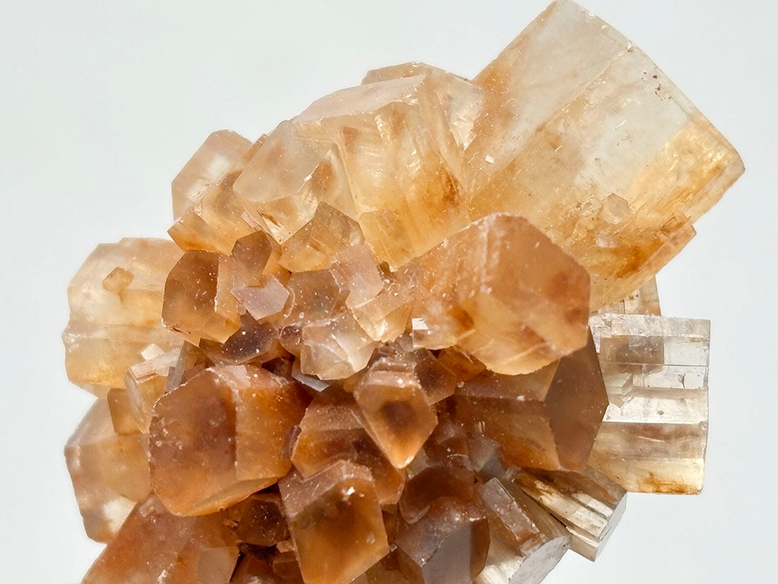 モロッコ産アラゴナイト/Aragonite (霰石)