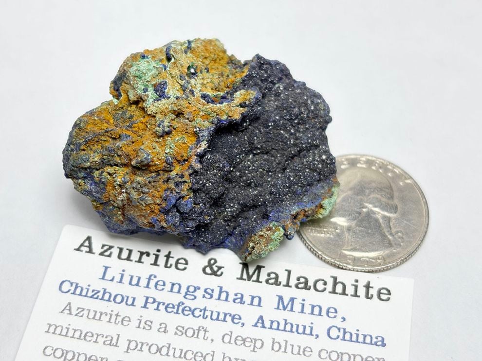 安徽省産 アズライト with マラカイト / Azurite with Malachite