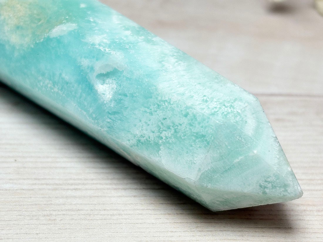 パキスタン産 ブルーアラゴナイト ポイント / Blue Aragonite