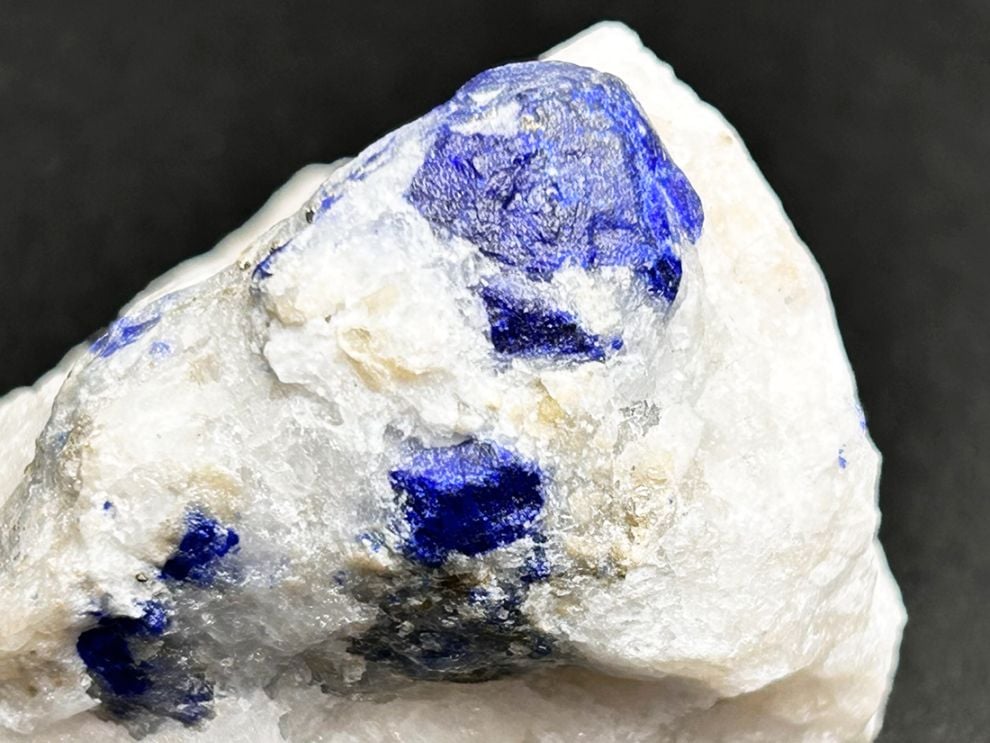 山東省青金石 ラズライト(青金石)