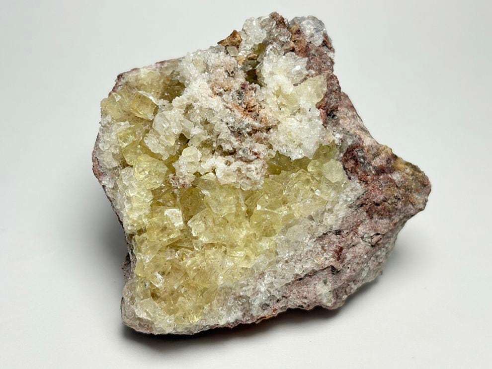 メキシコ産イエローフローライト with セレナイト / Fluorite with selenite