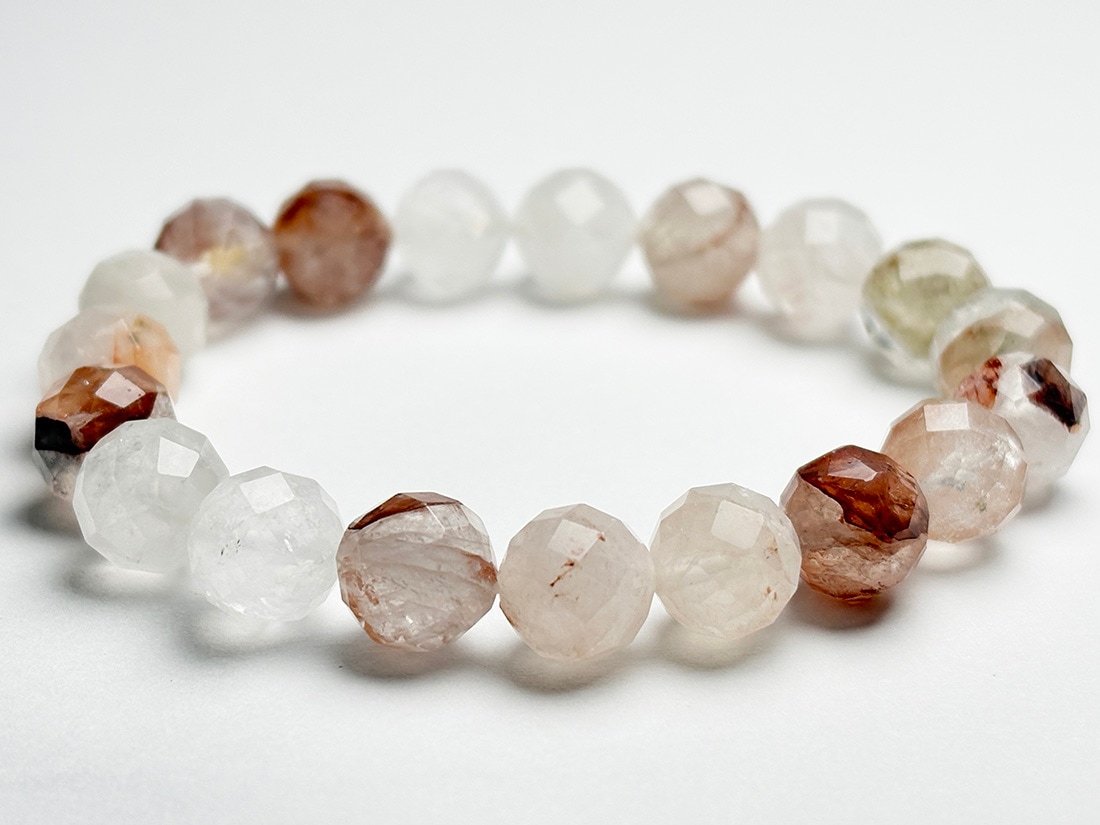 ヒマラヤ・マニカラン水晶 10ｍｍ カットブレスレット