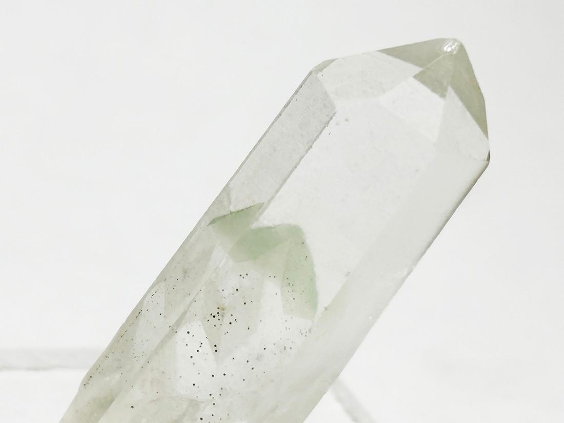 マダガスカル産 グリーンファントムクォーツ / Green Phantom