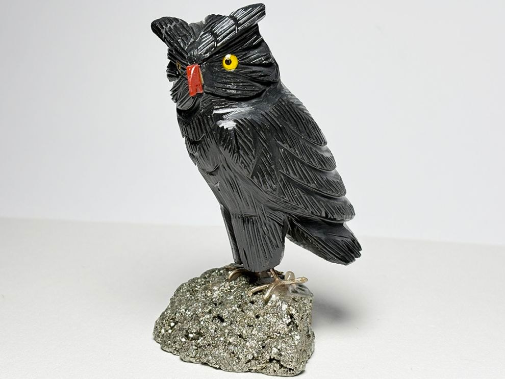 ペルー産 鳥彫刻（フクロウ）