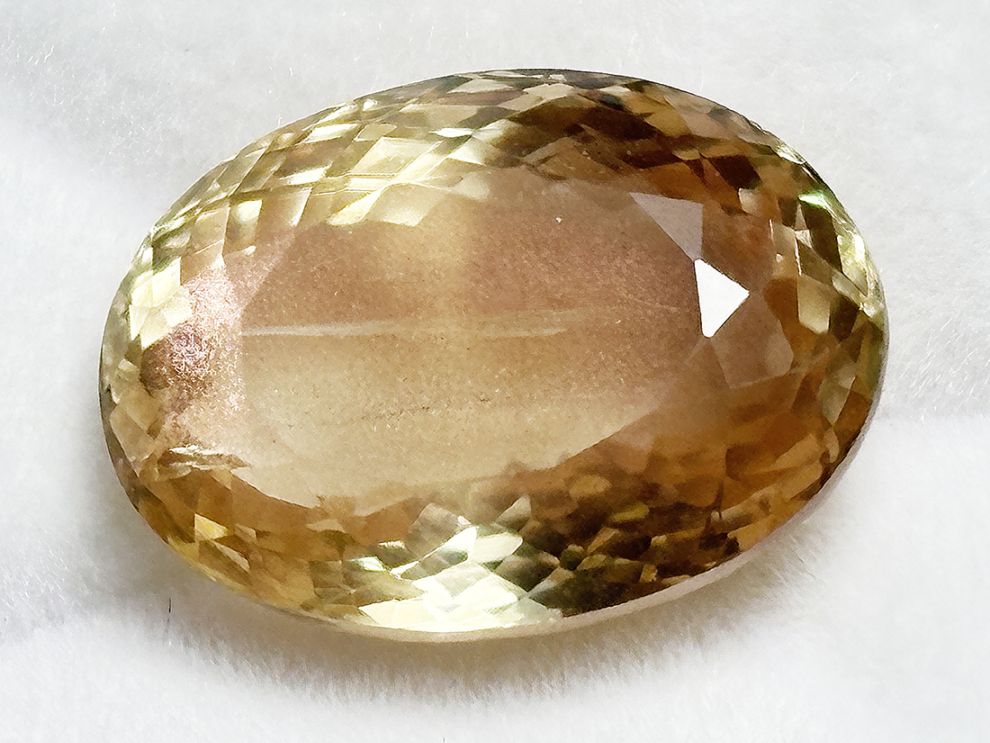アメリカ・オレゴン州産 オレゴンサンストーン ルース 6.81ct / Oregon Sunstone