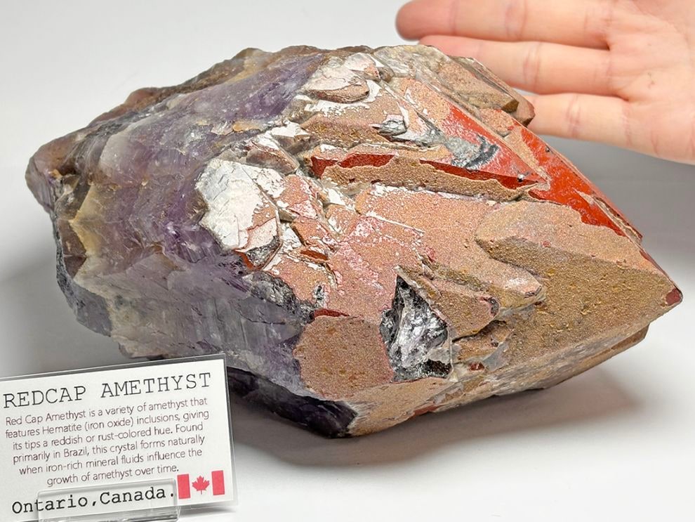 カナダ産 レッドキャップアメジスト / Red Cap Amethyst 