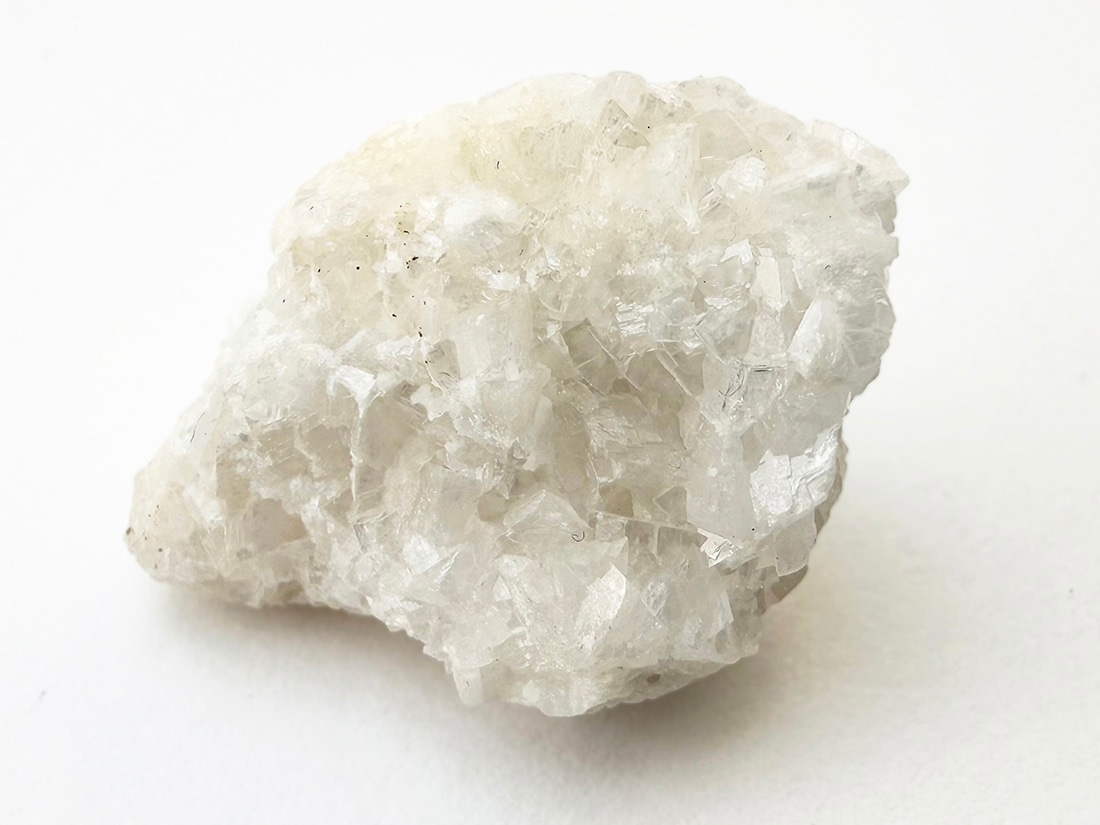 (蛍光) 飯豊鉱山産 ドロマイト  ( 苦灰石 )/ Dolomite