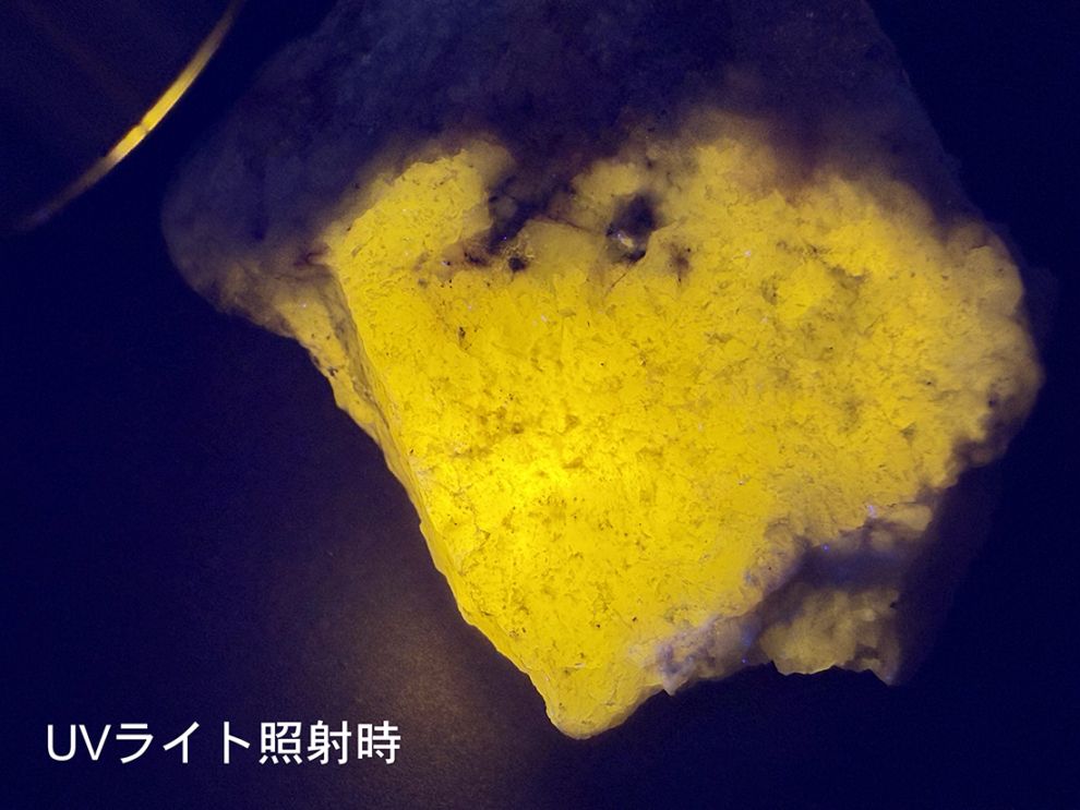 カナダ産 ウェルネライト /Wernerite (柱石)