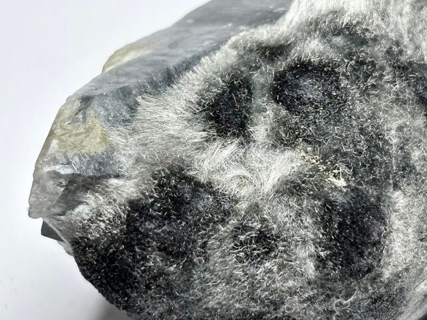 メキシコ産 ジャメソナイト(毛鉱) with クォーツ / Jamesonite Quartz