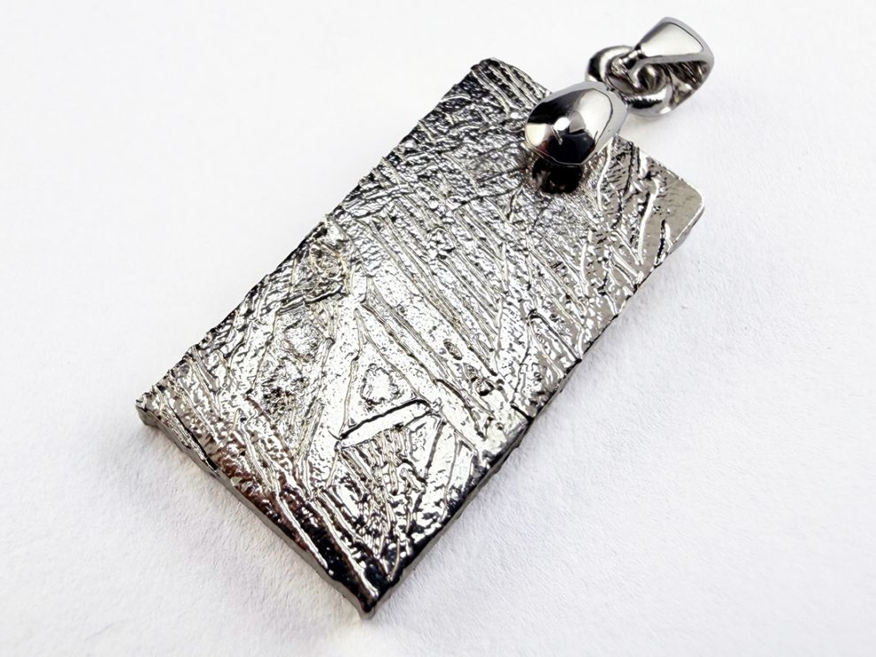 ナミビア産 ギベオン隕石 ペンダントトップ / Gibeon Meteorite