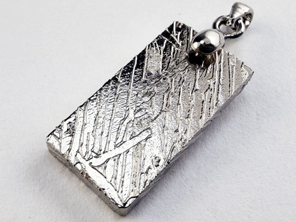 ナミビア産 ギベオン隕石 ペンダントトップ / Gibeon Meteorite