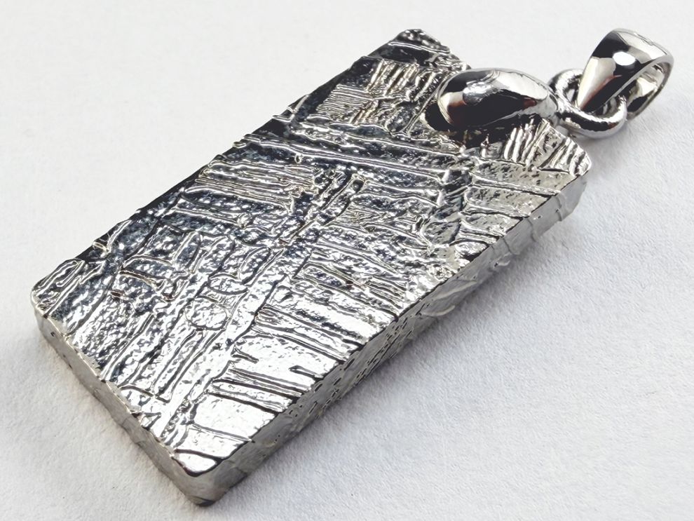 ナミビア産 ギベオン隕石 ペンダントトップ / Gibeon Meteorite