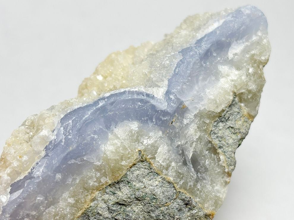 マラウイ産 ブルーレースアゲート / Blue Lace Agate