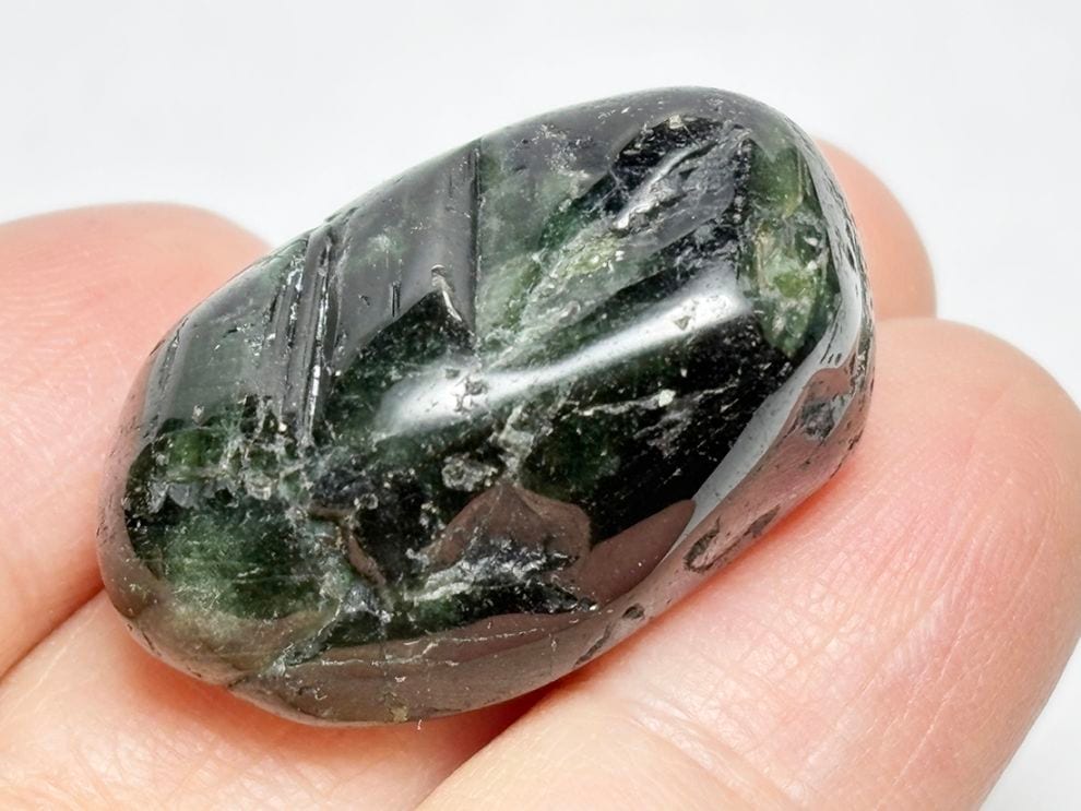 ブラジル産 キャッツアイトルマリン  タンブル / Cat's Eye Tourmaline