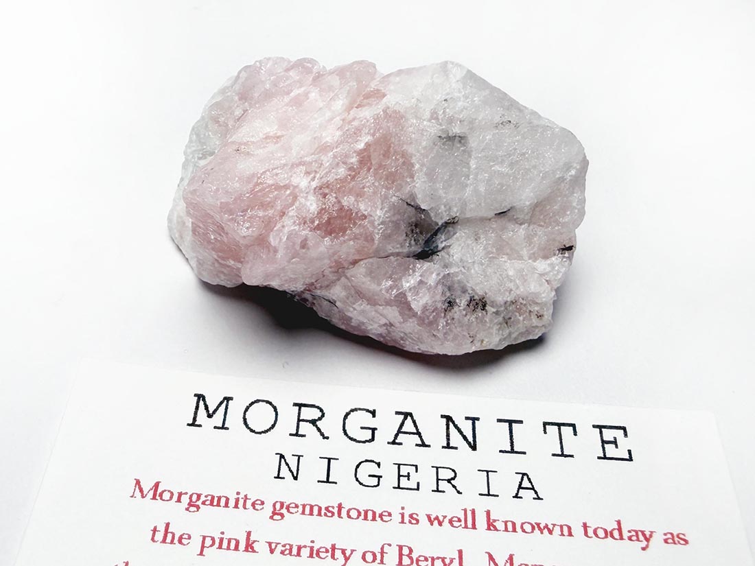 ナイジェリア産 モルガナイト  / Morganite (緑柱石)