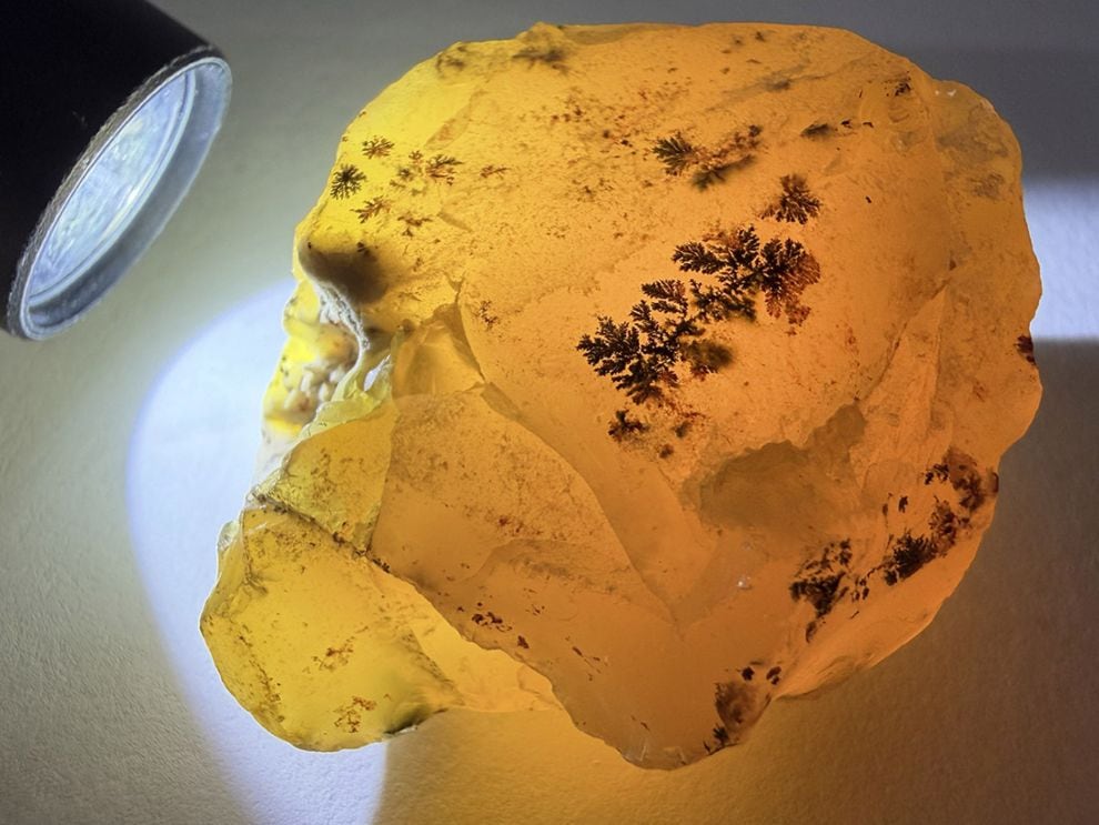 タンザニア産 イエローオパール/Yellow Opal