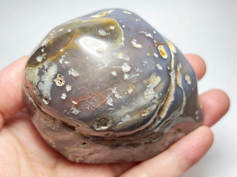 ブラジル産 水入りアゲート（エンハイドロアゲート） / Enhydro Agate