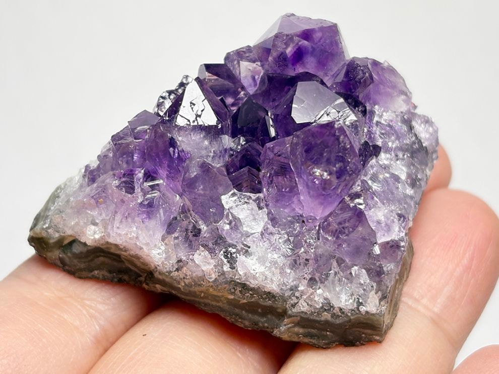 ウルグアイ産 アメジスト クラスター / Amethyst Cluster