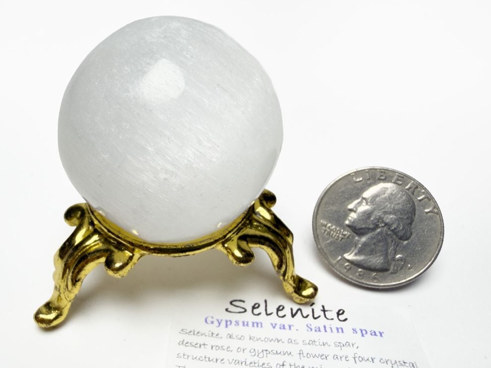 モロッコ産 セレナイト 37ｍｍ 丸玉 / Selenite