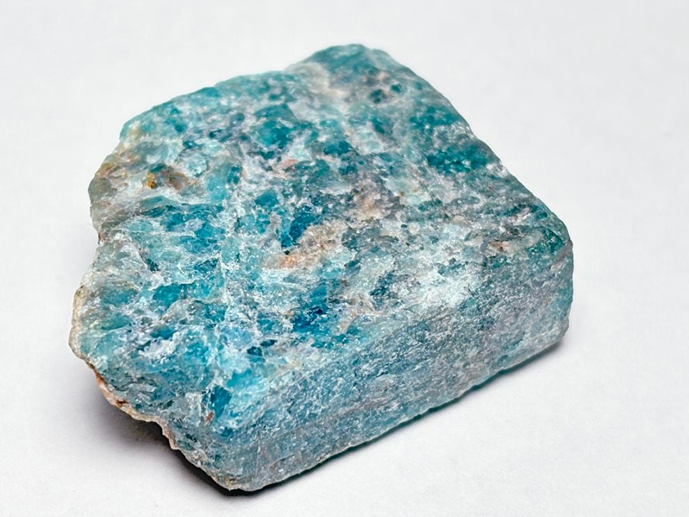 マダガスカル産 ブルーアパタイト  (燐灰石)/ Blue Apatite