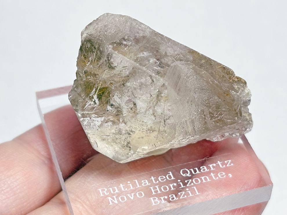 ルチル(金紅石)