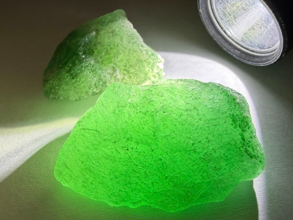 タンザニア産  エメラルドグリーンタンジュリンクォーツ / Tanzurine Quartz